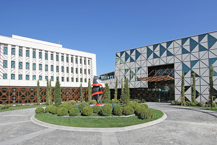 Construction of Libyan Embassy Building (8)