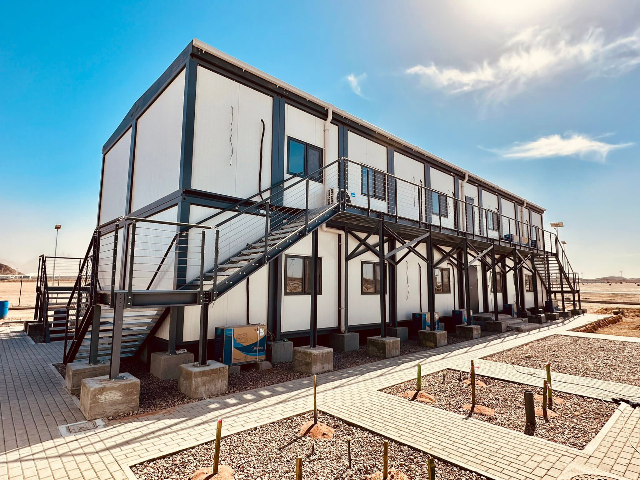 VIP Office & Modular Accommodation Living Containers (1)
